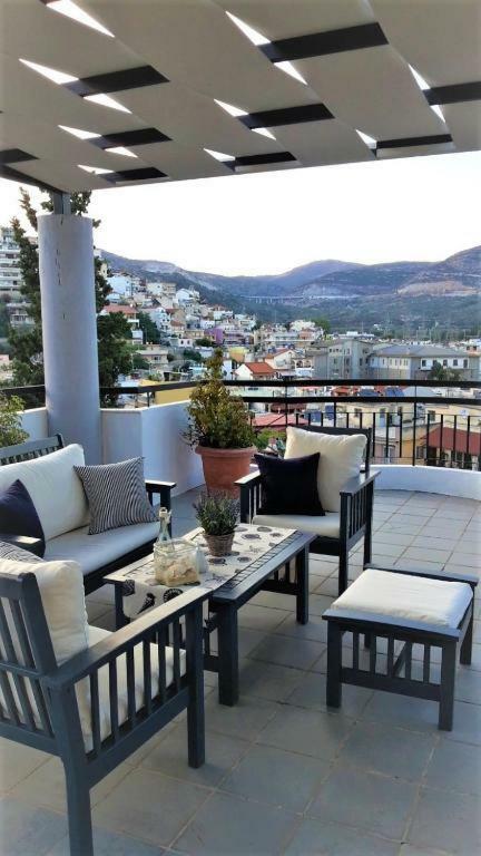 Port View Suites 2 Kavála Exterior photo