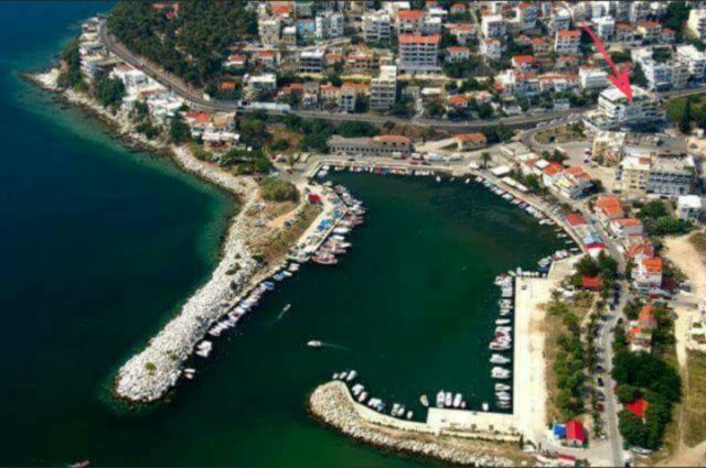 Port View Suites 2 Kavála Exterior photo